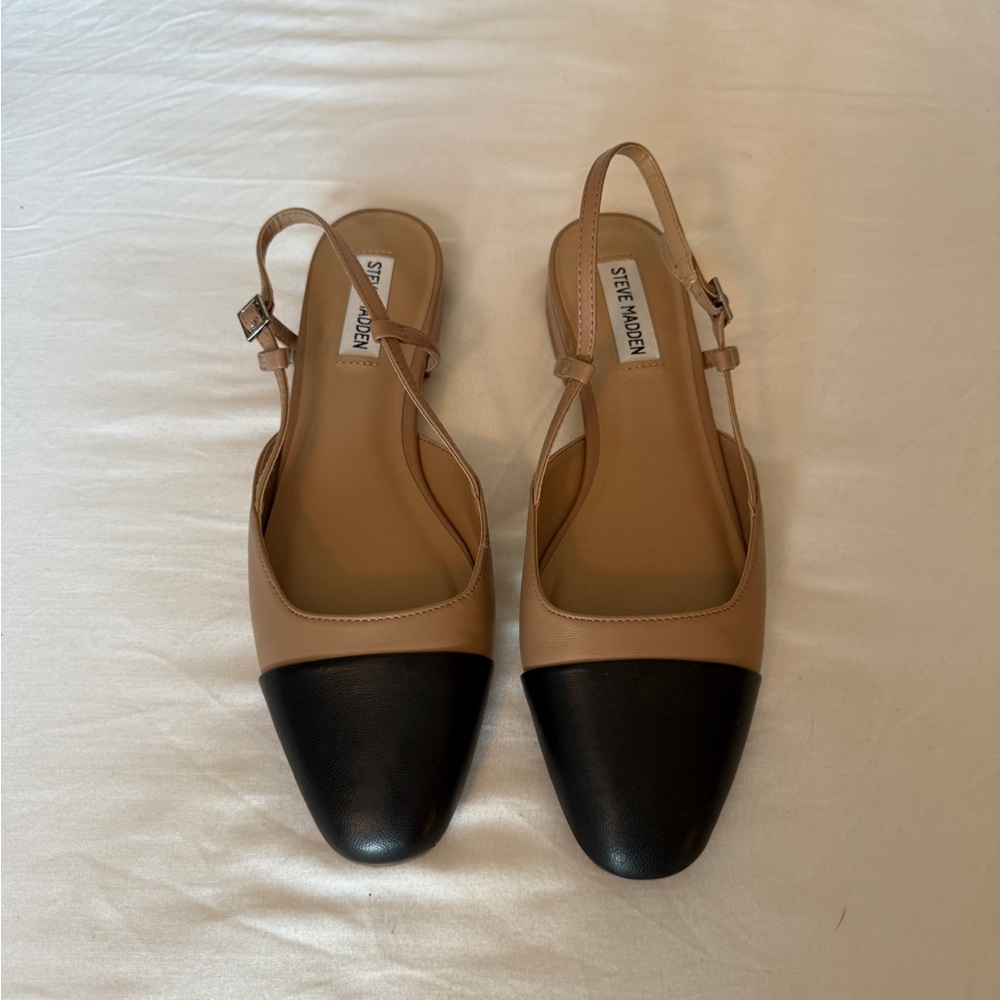 Steve Madden Beige and Black Slingback Flats